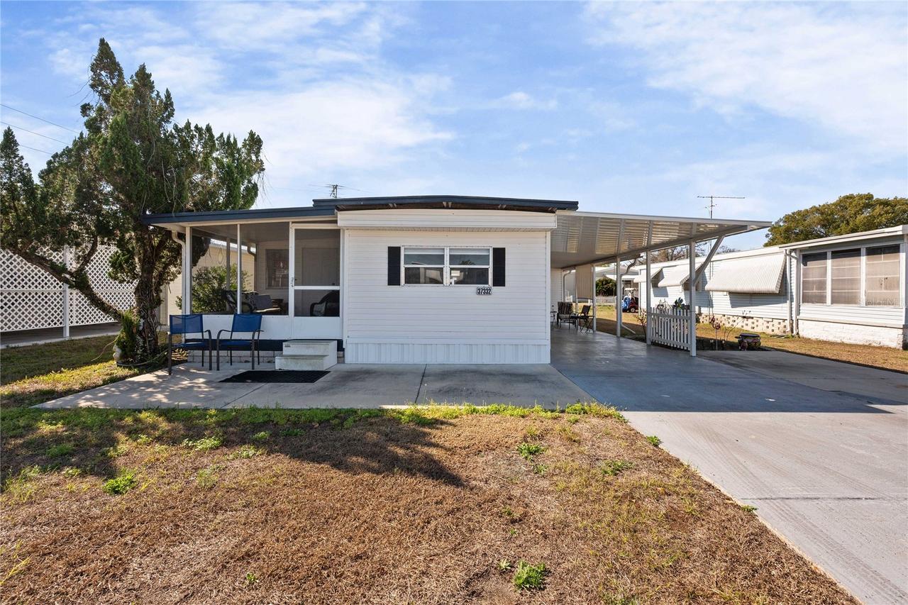 37332 Sandra Ave., Zephyrhills, FL 33542