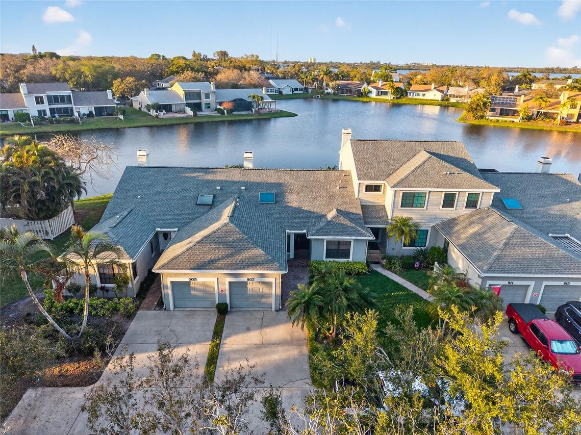 907 San Carlos Ave., St Petersburg, FL 33702