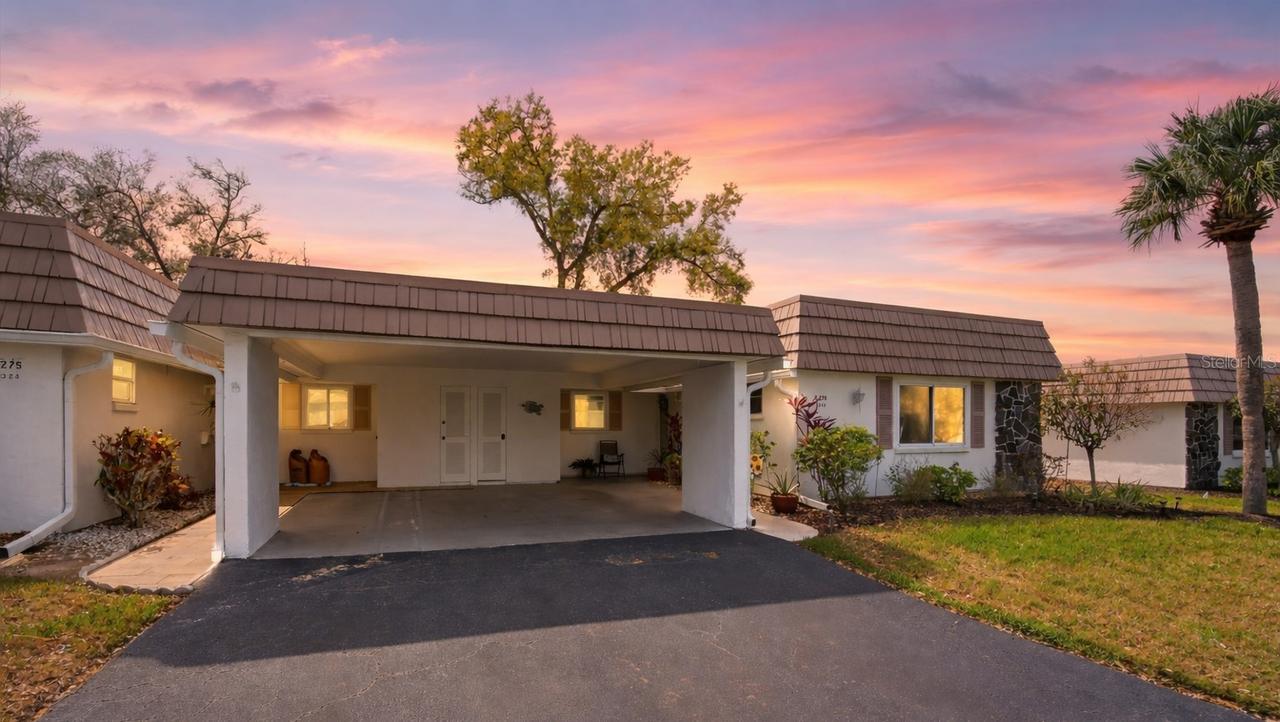 2320 Aquabluff Pl. #V274, Sarasota, FL 34231