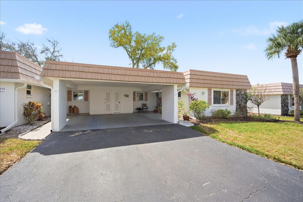 2320 Aquabluff Pl. #V274, Sarasota, FL 34231