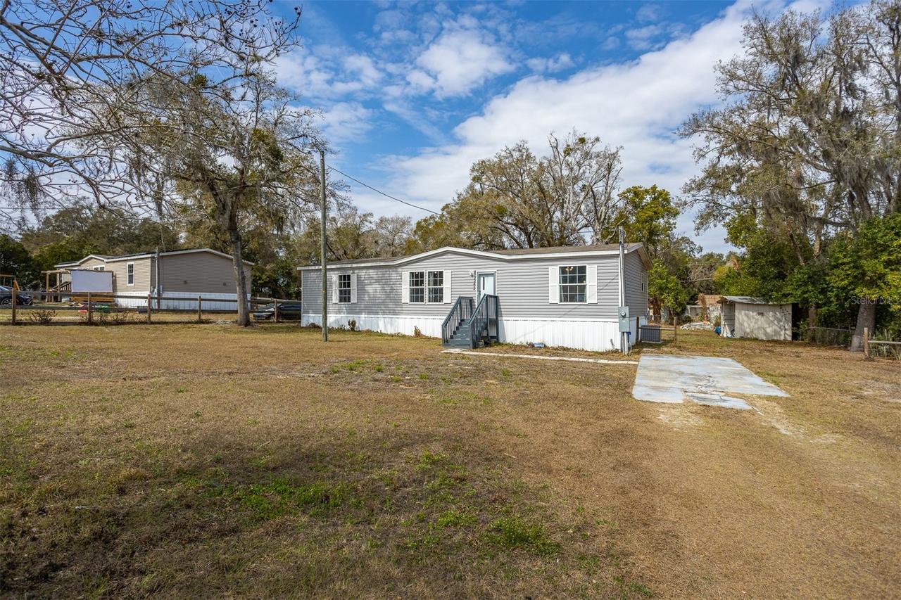 40545 Stewart Rd., Zephyrhills, FL 33540