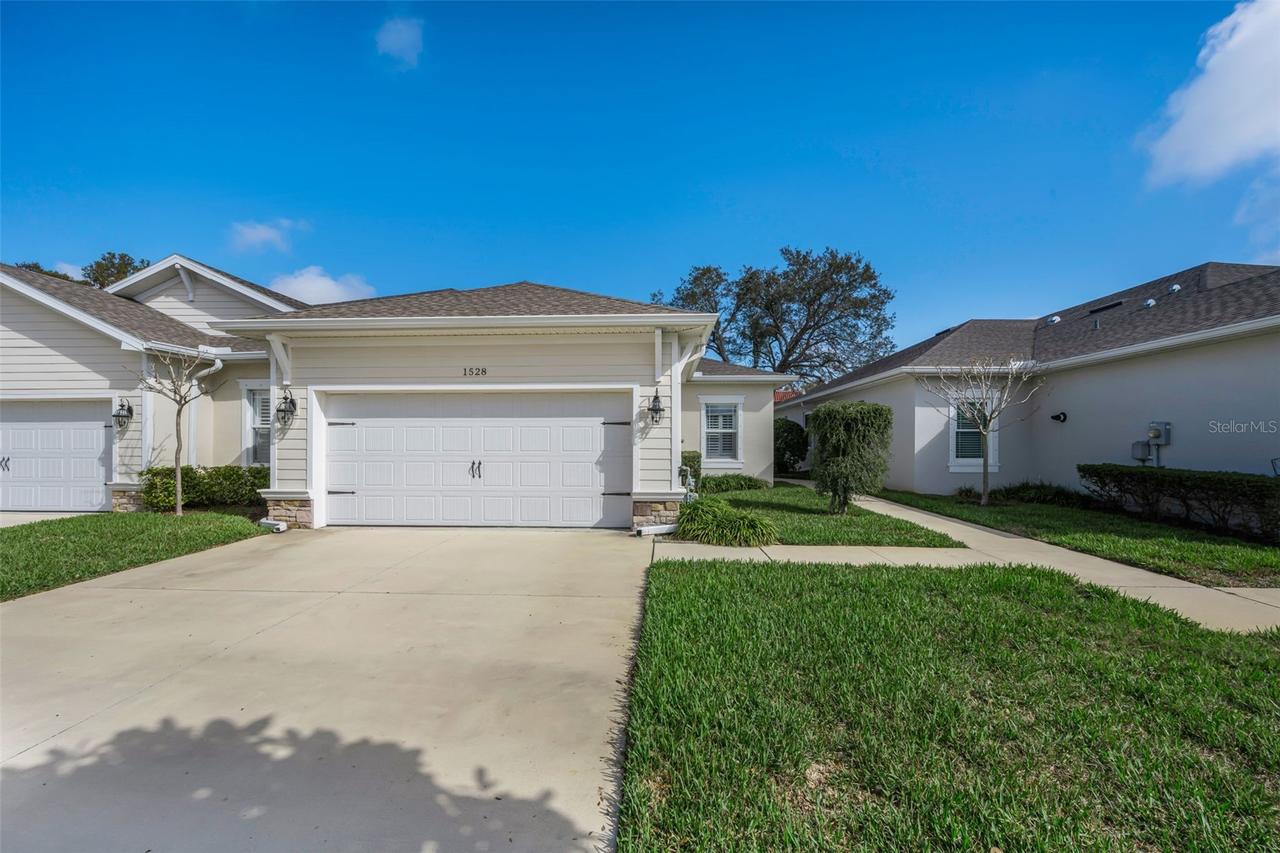 1528 Highland Park Dr., Largo, FL 33756