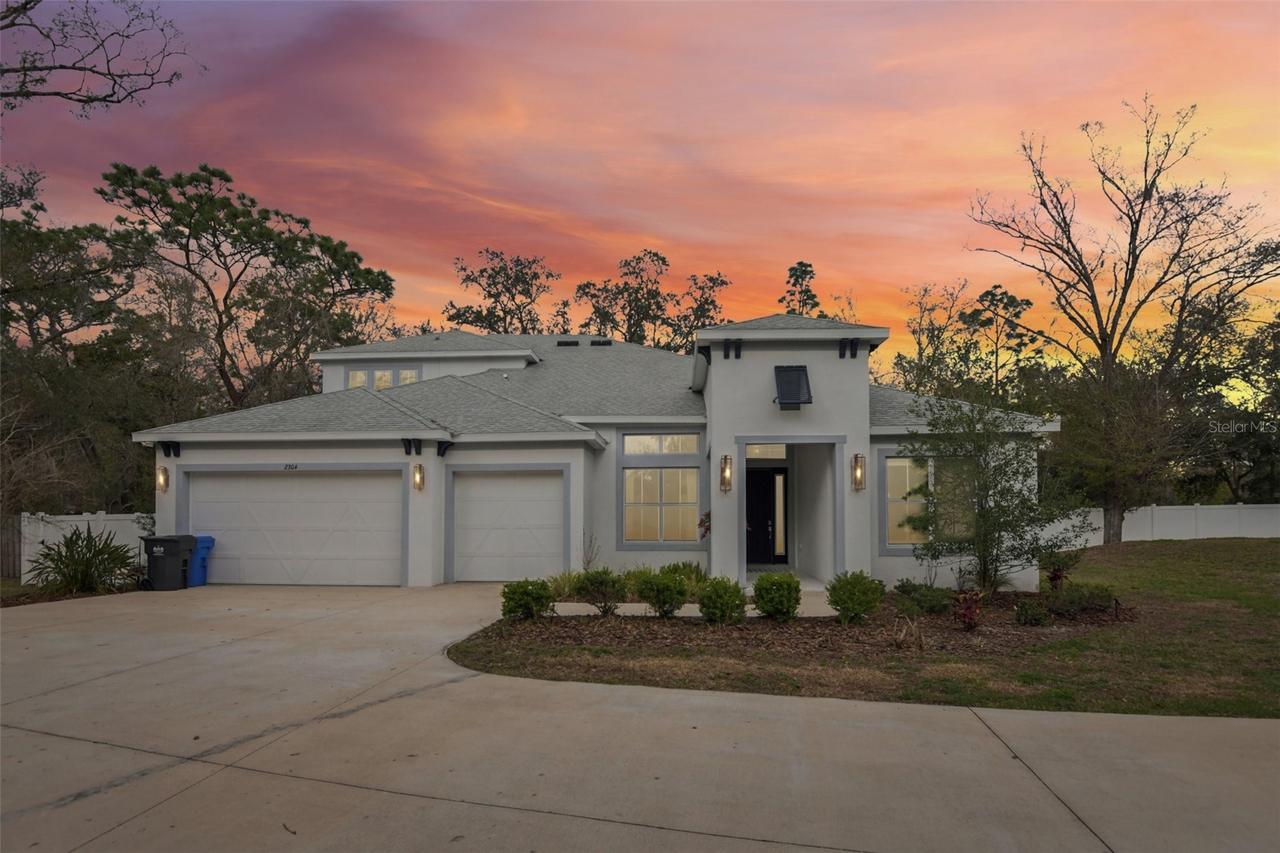 2304 Clement Rd., Lutz, FL 33549