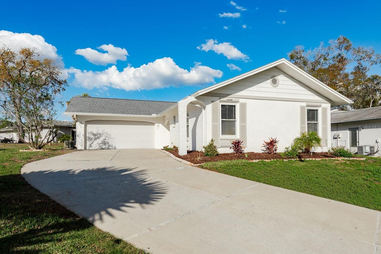 10608 Salamanca Dr., Port Richey, FL 34668