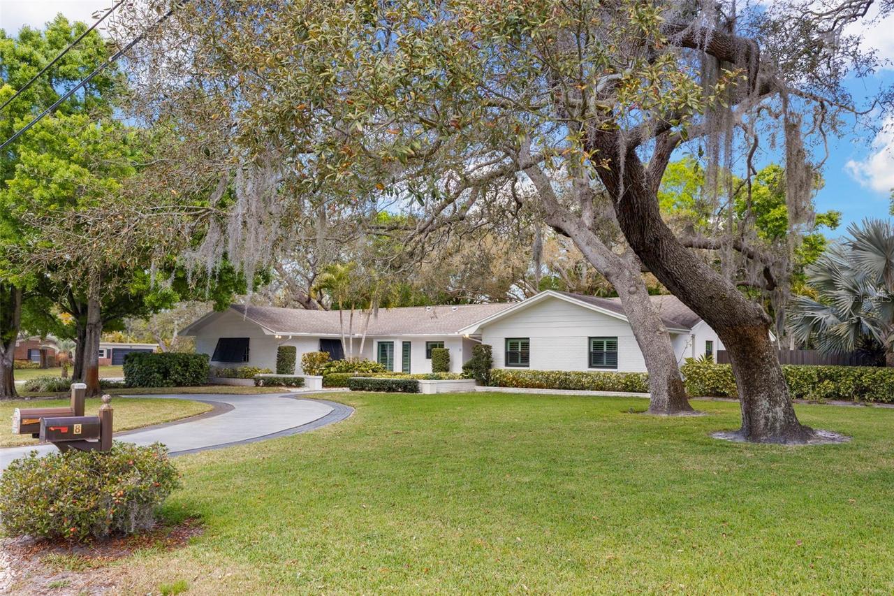 11 Birdie Ln., Palm Harbor, FL 34683