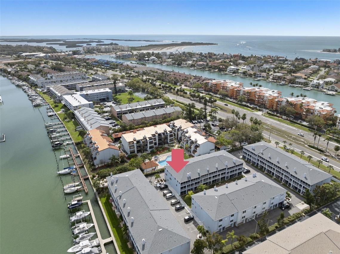 545 Pinellas Bayway S #207, Tierra Verde, FL 33715