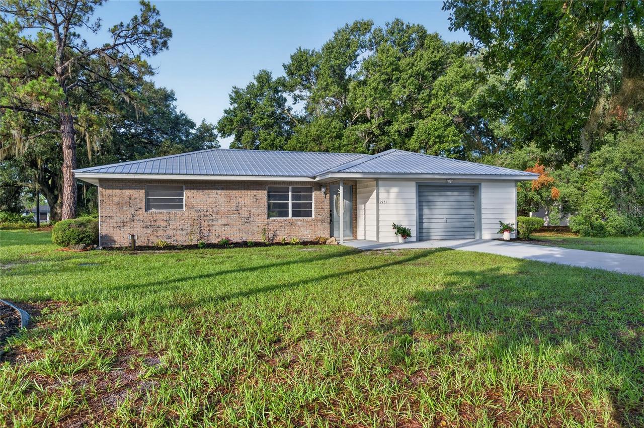 2751 Park Ave., Indian Lake Estates, FL 33855