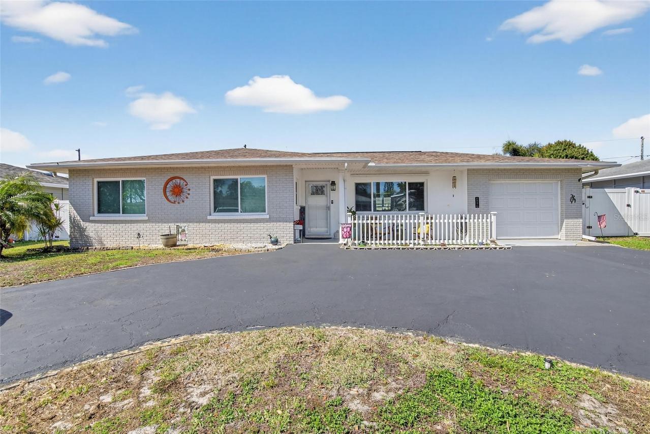 4990 99th St., St Petersburg, FL 33708