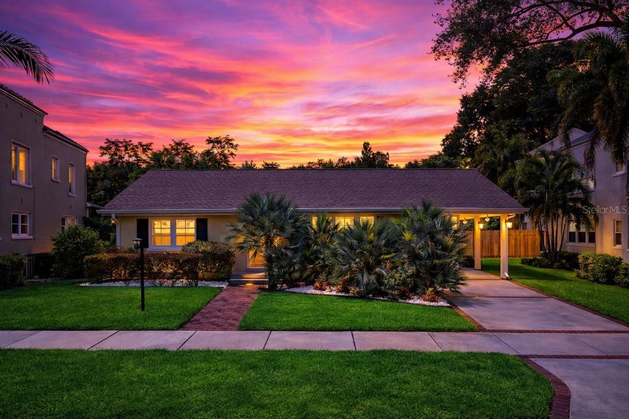 2400 Andalusia Way, St Petersburg, FL 33704