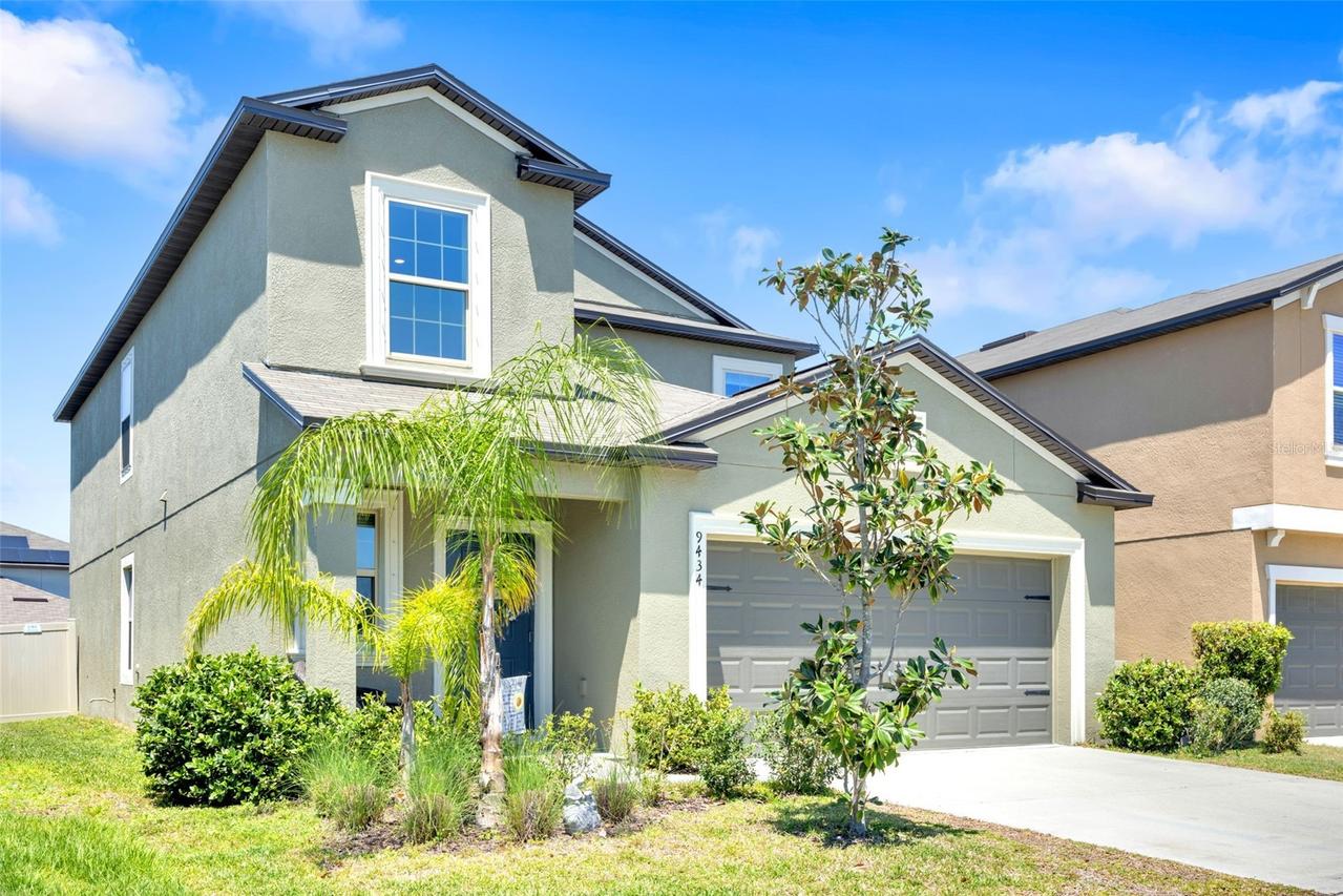 9434 Lemon Drop Loop, Sun City Center, FL 33573