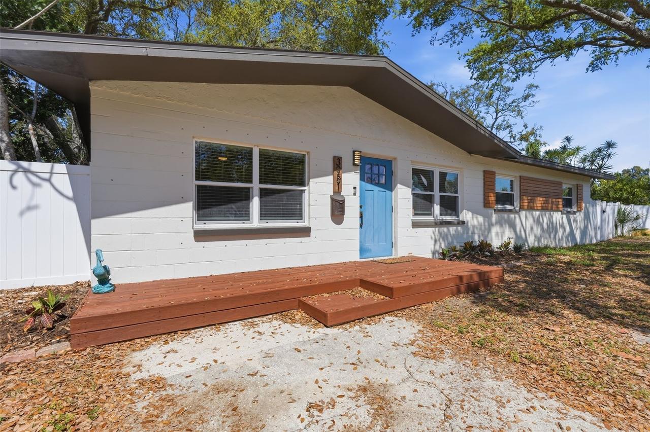 3951 Porpoise Dr., St Petersburg, FL 33705