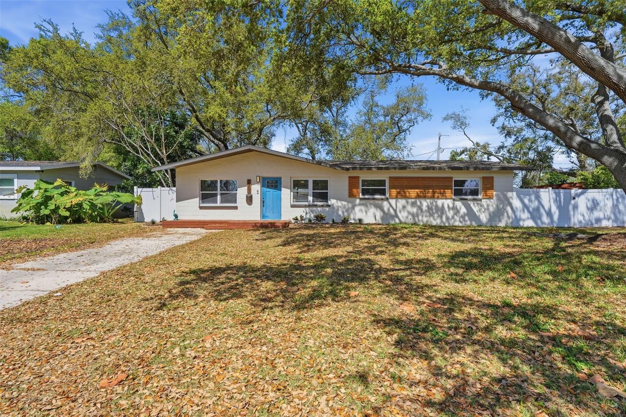 3951 Porpoise Dr., St Petersburg, FL 33705