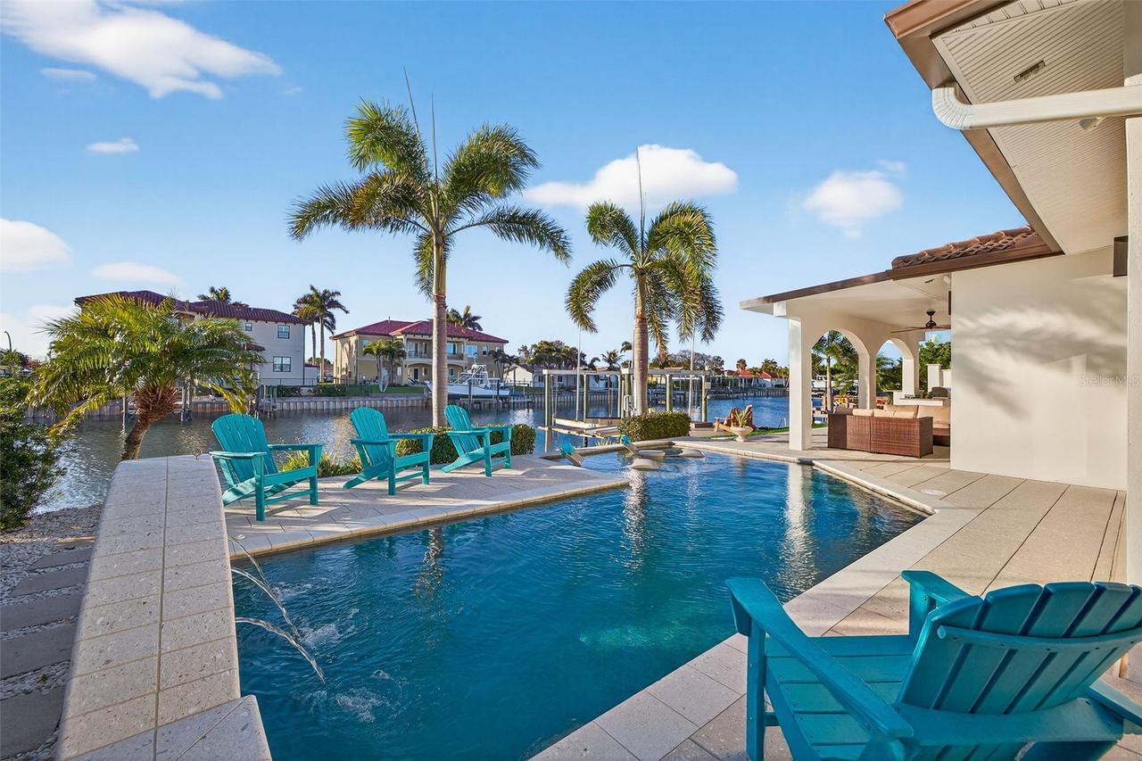 1967 Iowa Ave., St Petersburg, FL 33703