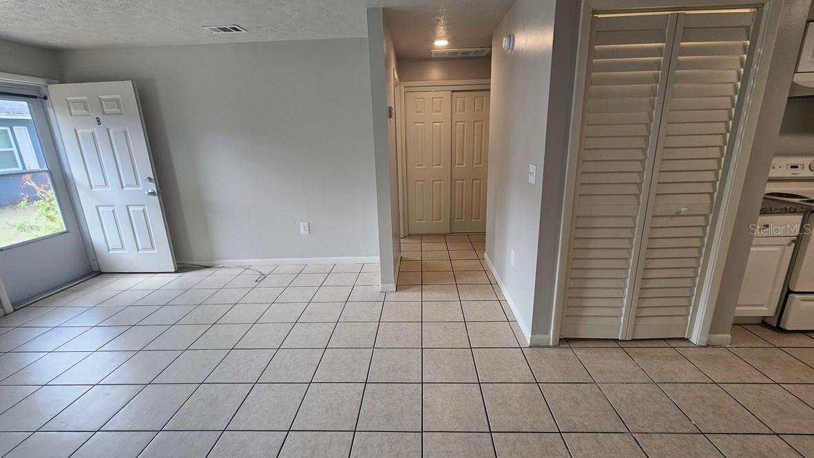 10405 N Jasmine Ave., Tampa, FL 33612