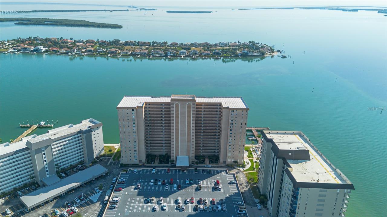 5200 Brittany Dr. #1201, St Petersburg, FL 33715