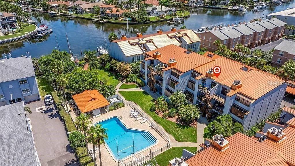 557 Pinellas Bayway #222, Tierra Verde, FL 33715