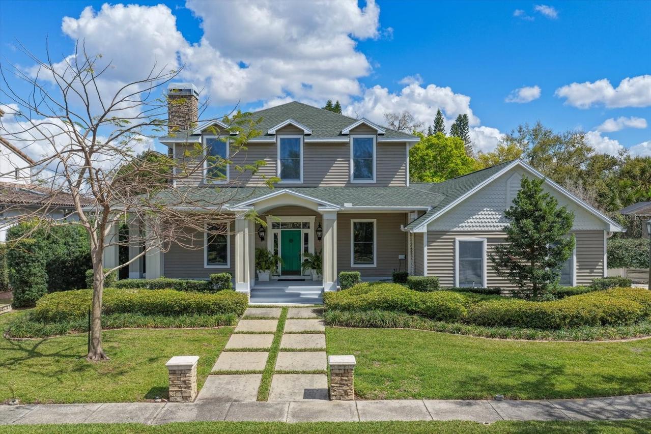 707 Lansden Ct., Tarpon Springs, FL 34689