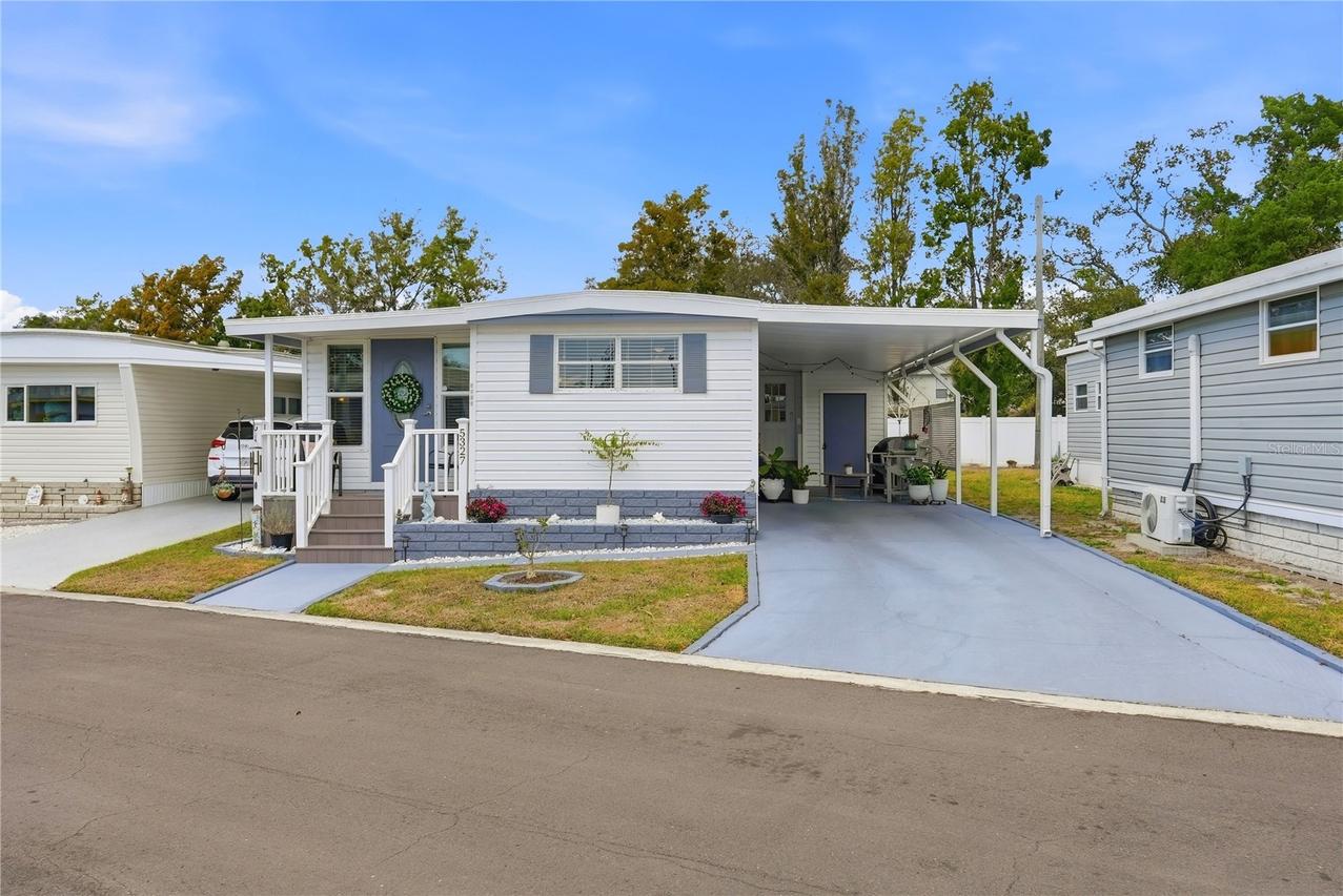 5327 6th Pl., Gulfport, FL 33707