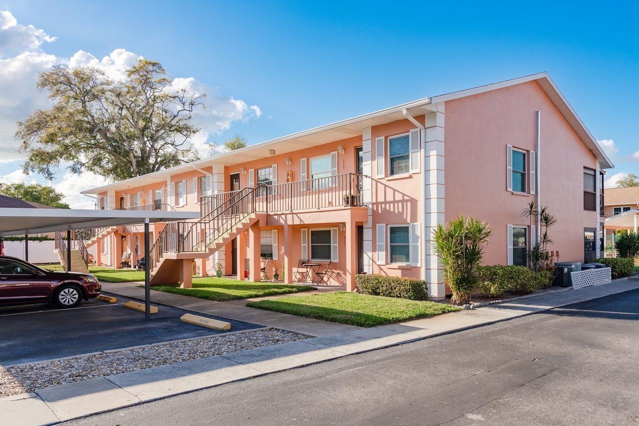 2250 Druid Rd. #905, Clearwater, FL 33764