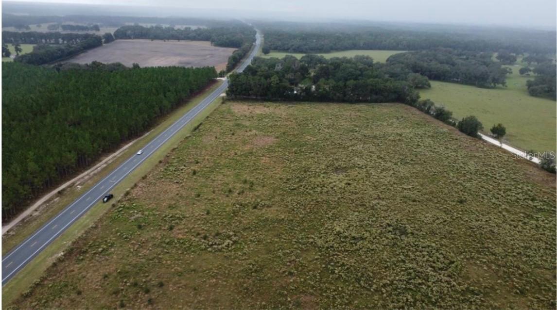 300 NE 708 Ave., Old Town, FL 32680