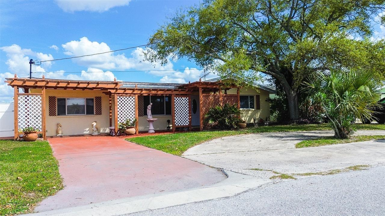 13706 Britton Dr., Hudson, FL 34667