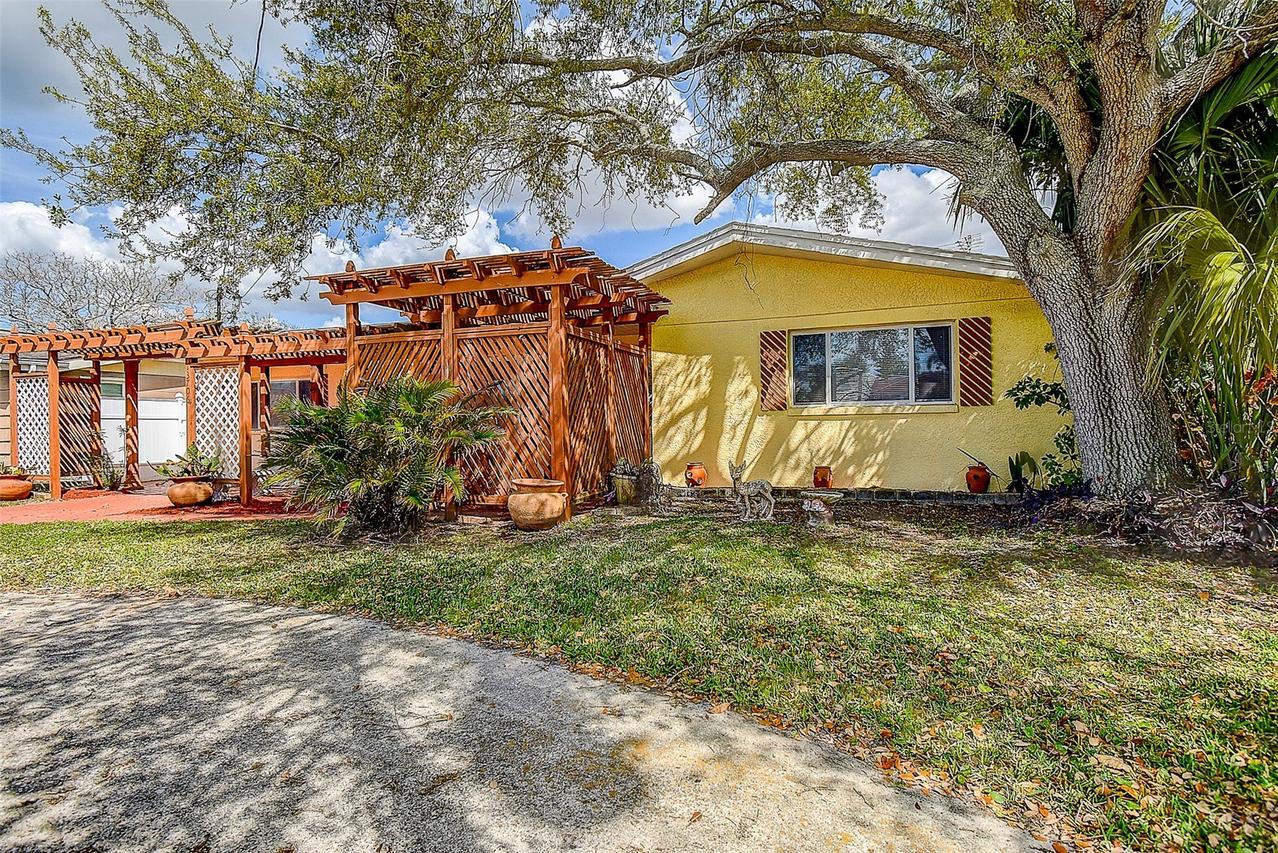 13706 Britton Dr., Hudson, FL 34667