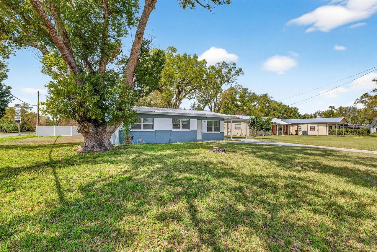 901 N Nancy Ter., Plant City, FL 33563