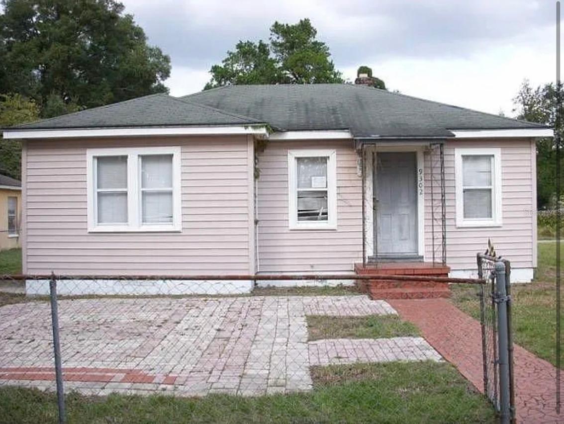 9302 N 12th, Tampa, FL 33612