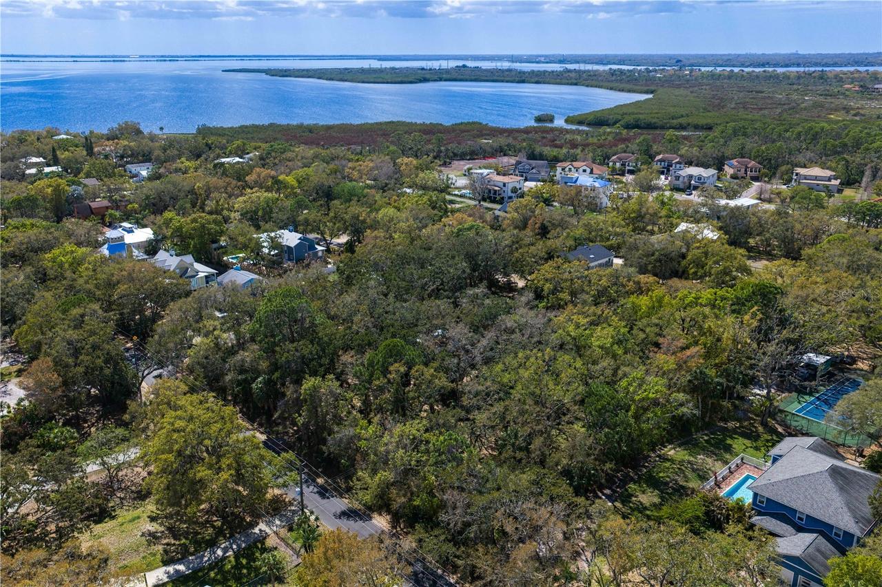 8004 Bay Dr., Tampa, FL 33635