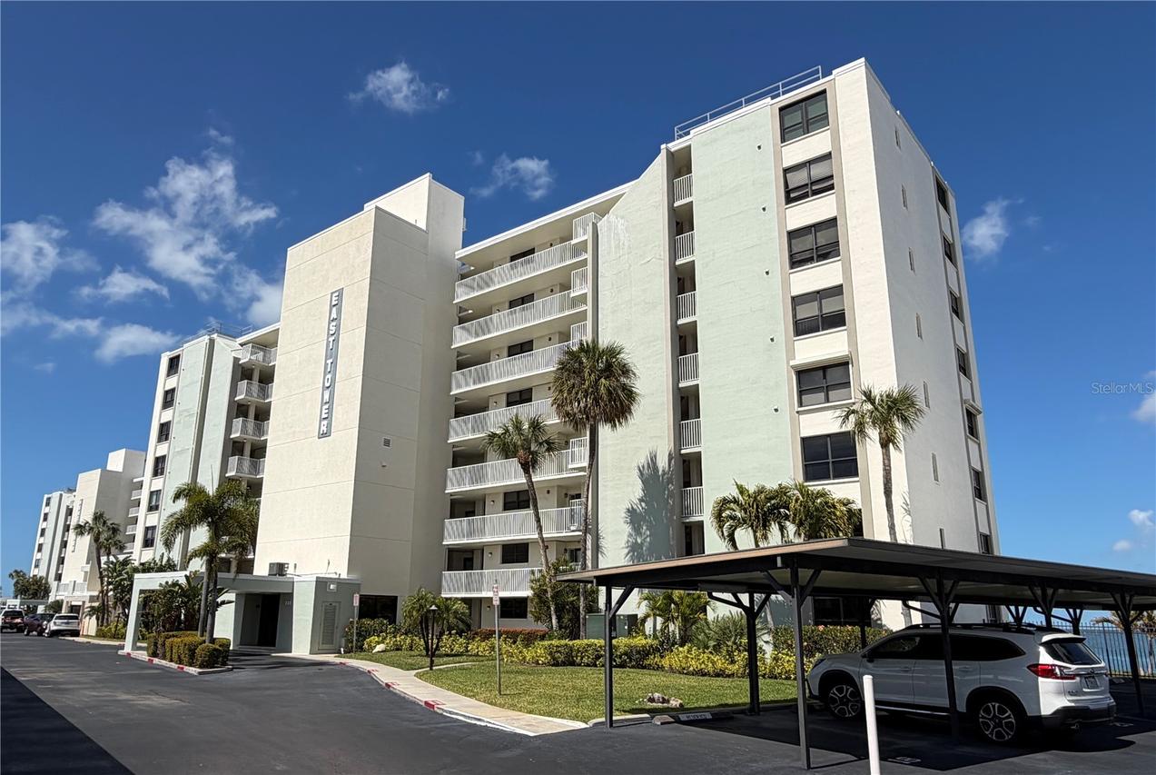 300 Woodette Dr. #504B, Dunedin, FL 34698