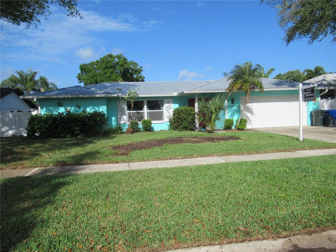 1250 Dinnerbell Ln., Dunedin, FL 34698