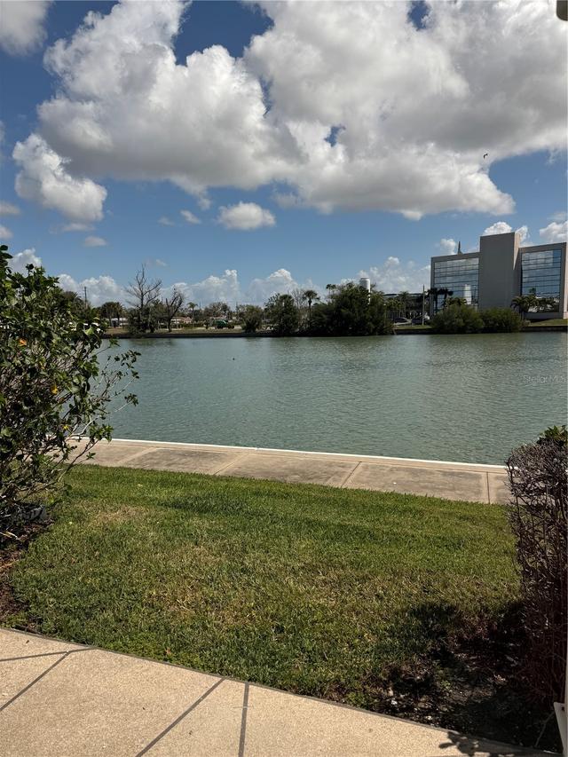 7425 Bay Island Dr. #103, South Pasadena, FL 33707