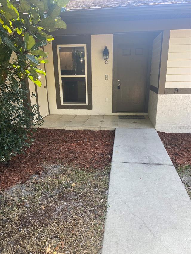 2160 Corbin Pl. #C, Palm Harbor, FL 34683