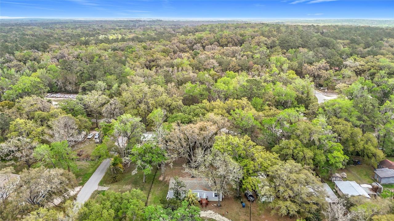 7158 Sunnyside Dr., Brooksville, FL 34601