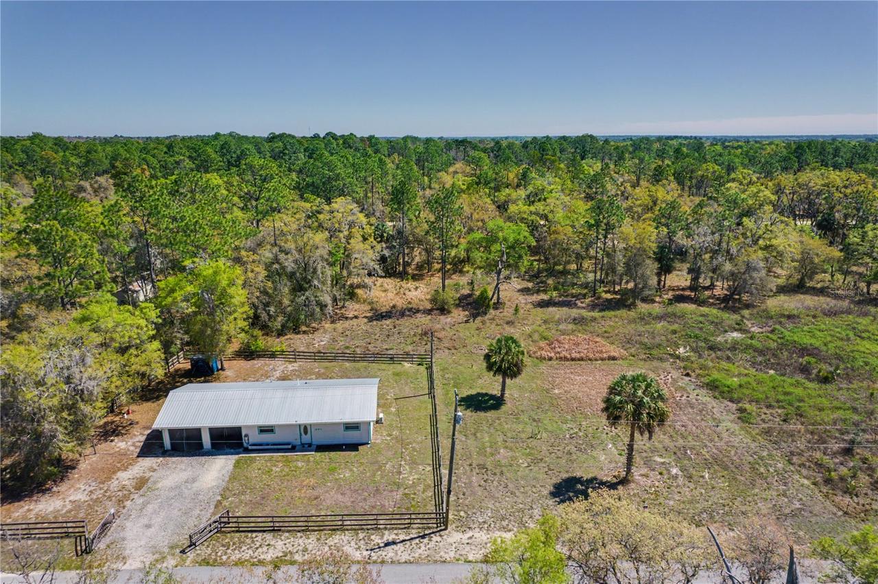 19511 SE 110th Ave., Inglis, FL 34449