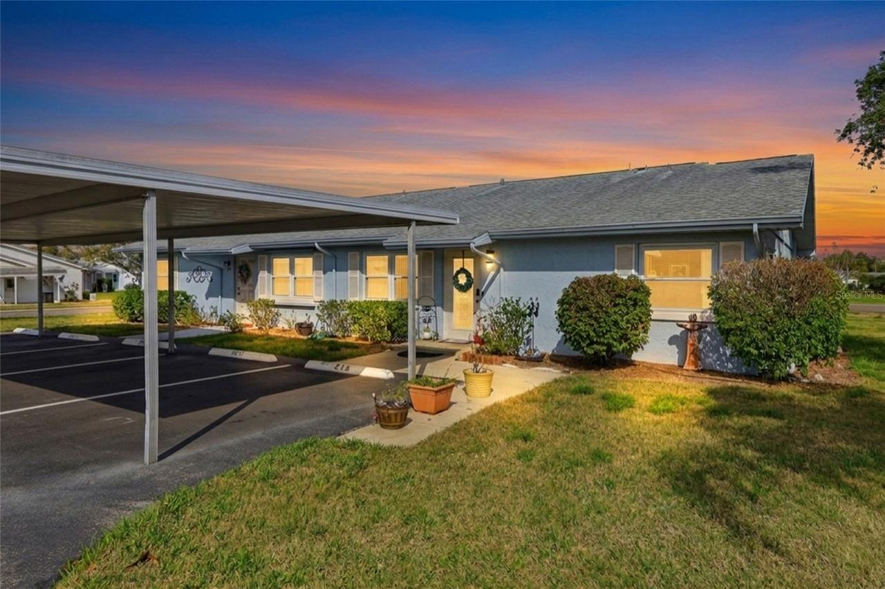 216 Gloucester Blvd., Sun City Center, FL 33573