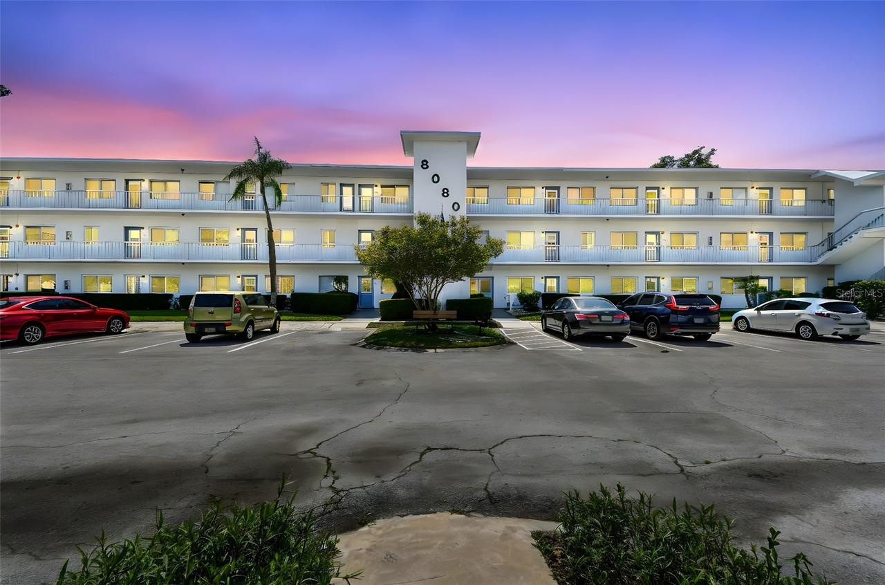 8080 112th St. #108, Seminole, FL 33772