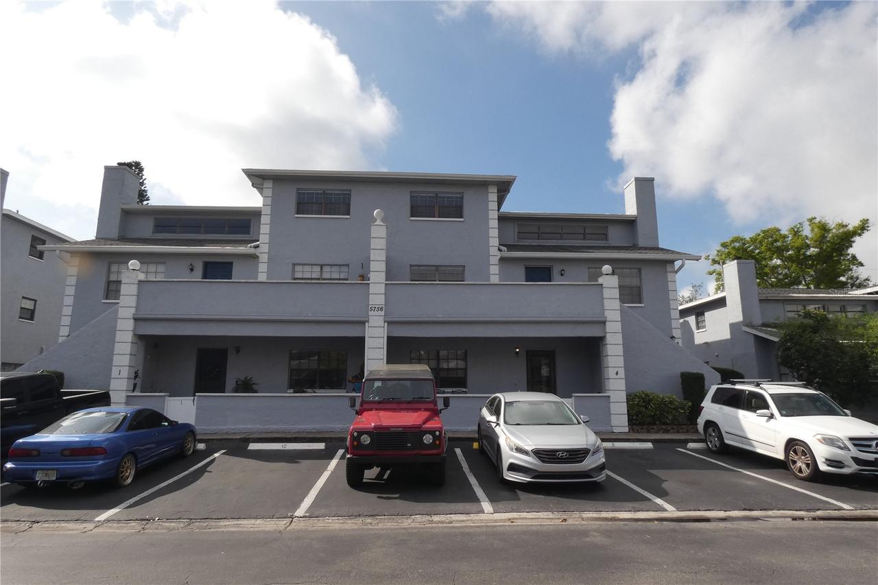 5756 Calais Blvd. #8, St Petersburg, FL 33714