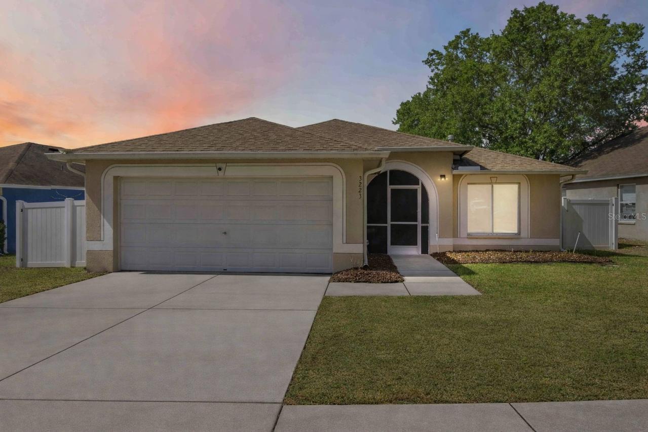 3223 Summer Cruise Dr., Valrico, FL 33594