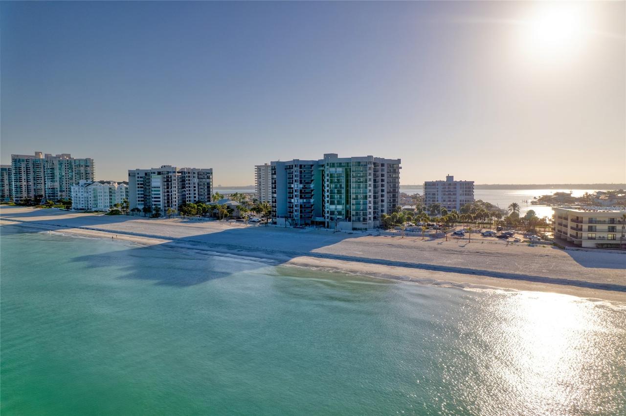 1660 Gulf Blvd. #807, Clearwater, FL 33767