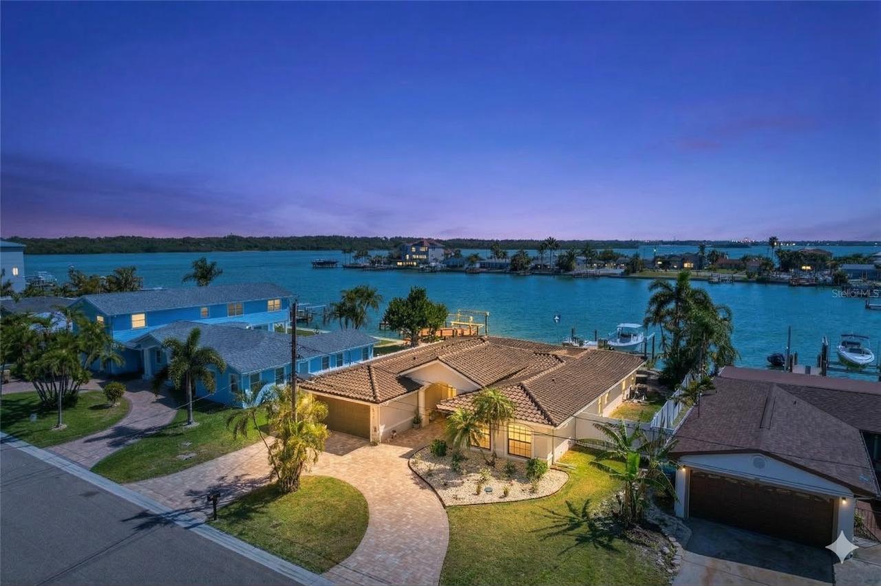 565 Crystal Dr., Madeira Beach, FL 33708