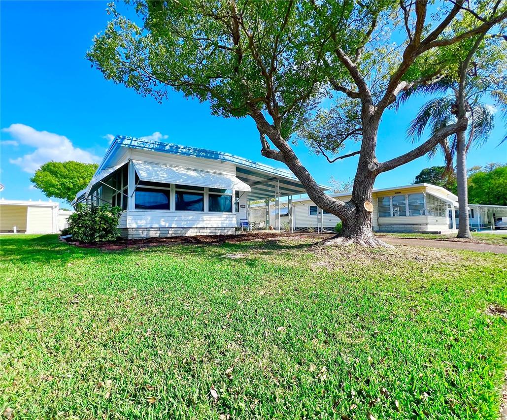 1100 Belcher Rd. #720, Largo, FL 33771