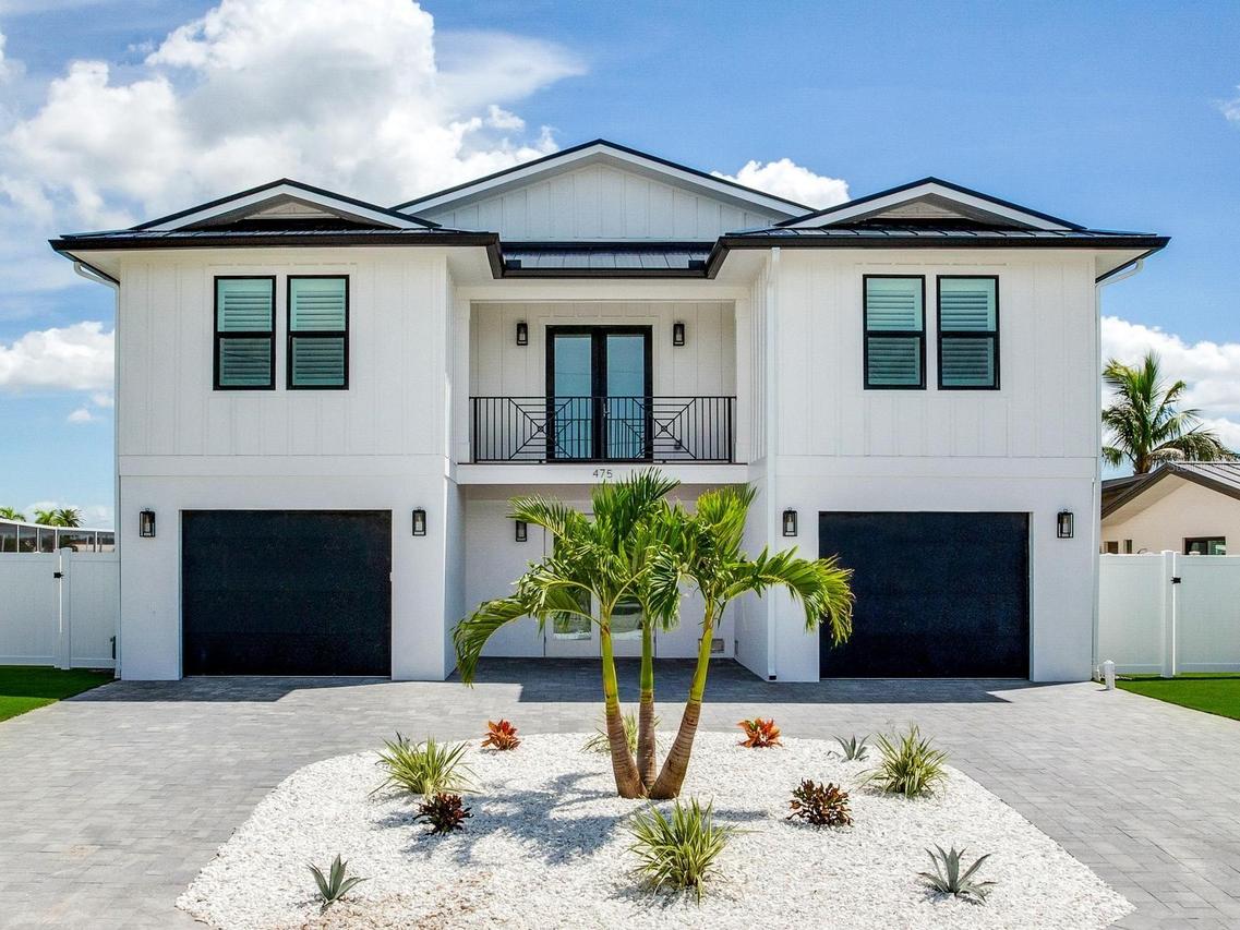 17030 Dolphin Dr., North Redington Beach, FL 33708