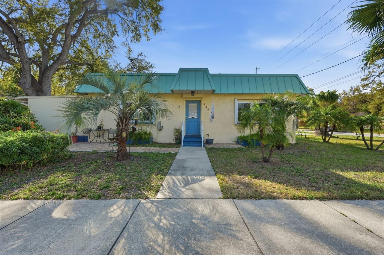 155 6th St., Largo, FL 33770