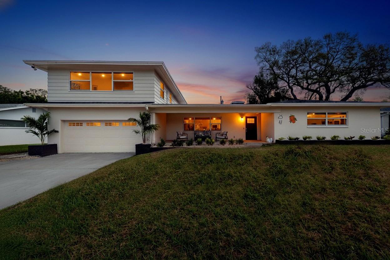 2347 Watrous Dr., Dunedin, FL 34698