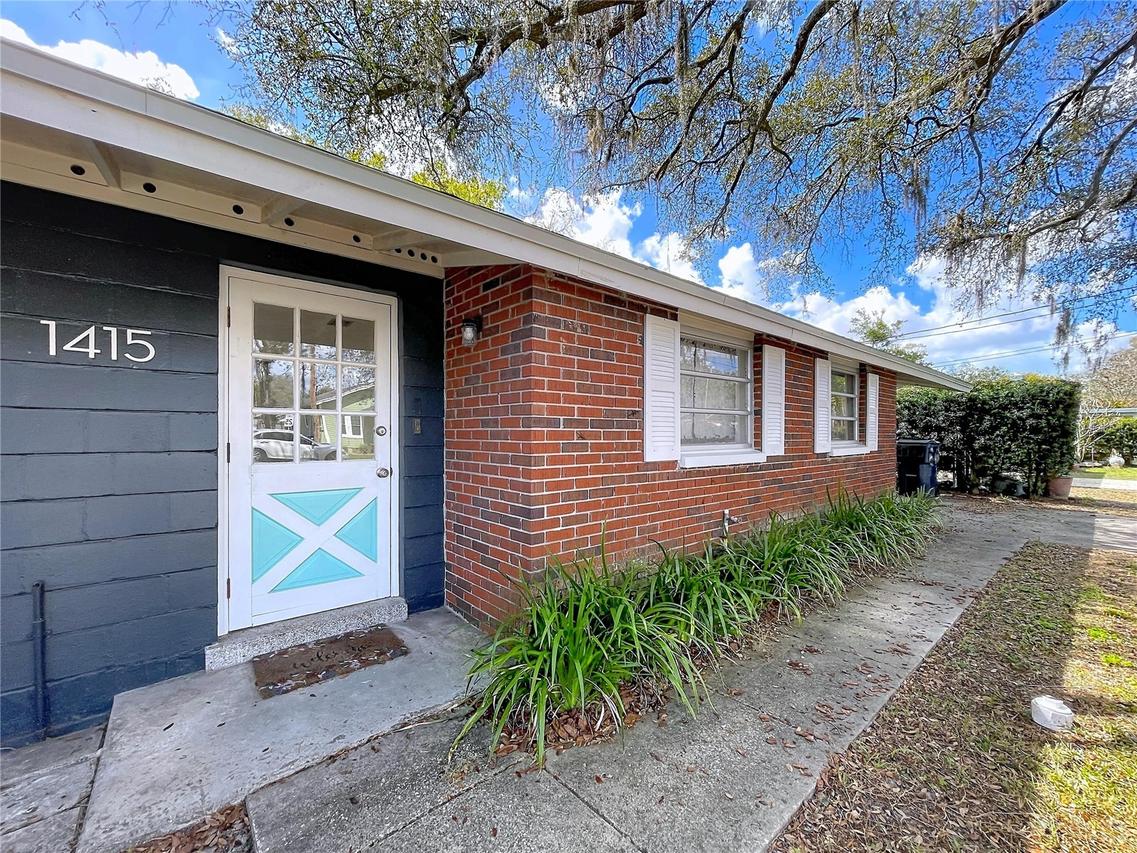 1415 E Idlewild Ave., Tampa, FL 33604