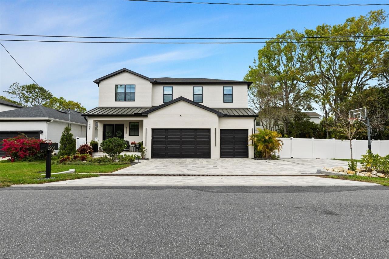 2905 W Leila Ave., Tampa, FL 33611