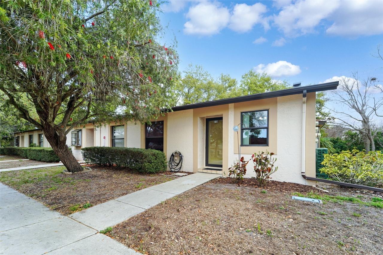 11511 113th St. #21D, Largo, FL 33778