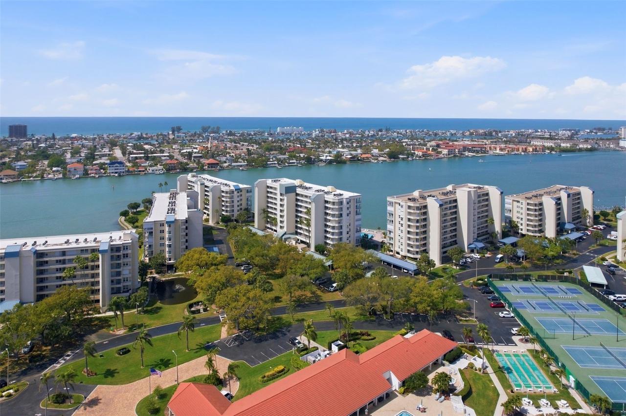 7932 Sailboat Key Blvd. #806, South Pasadena, FL 33707