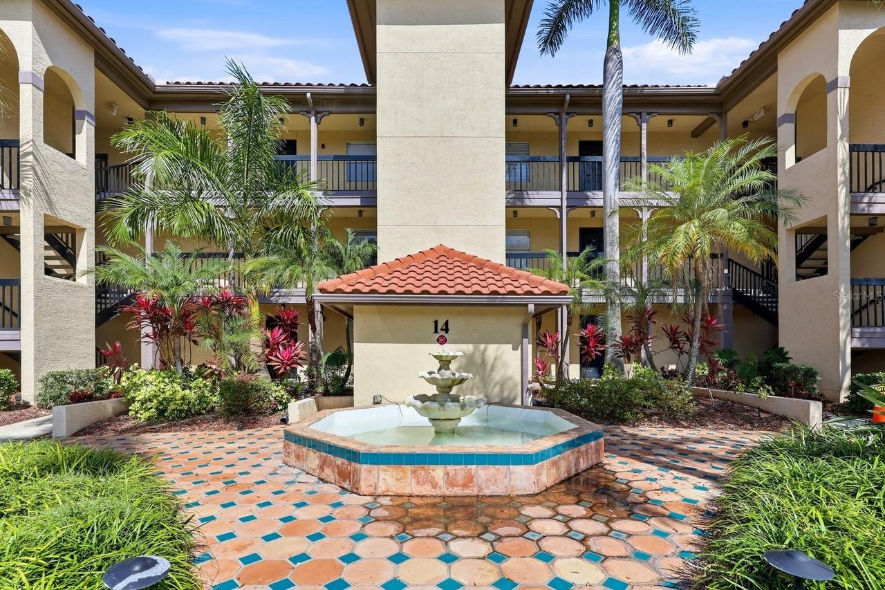 2400 Feather Sound Dr. #1424, Clearwater, FL 33762